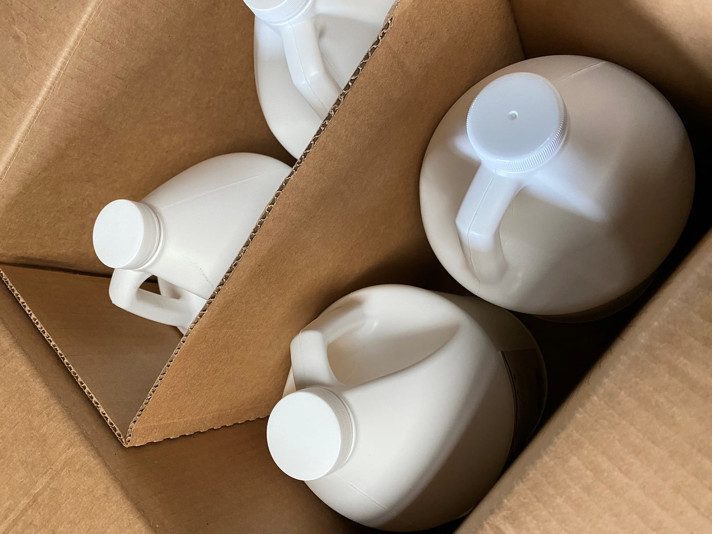 Wetcleen: Detergent for Wetcleaning Fine Washables (1 gal/ 4gal), Stamford:6744
